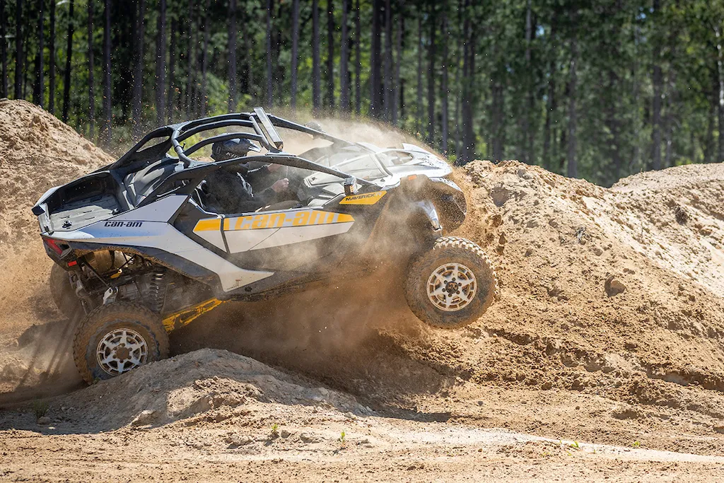 Canam Maverick Turbo R-20